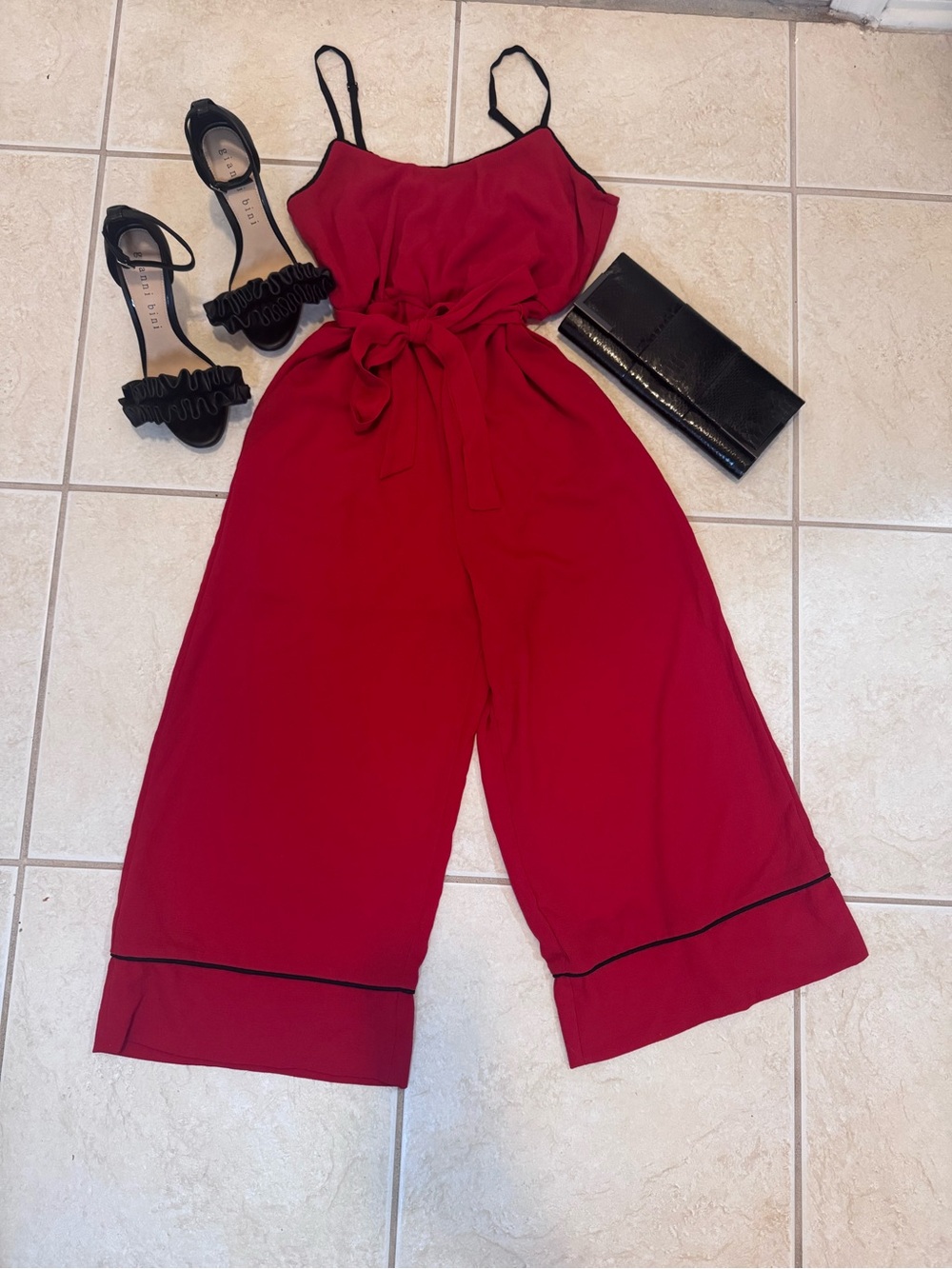 As U Wish Red Sleeveless Wide-Leg Tie-Waist Capri Jumpsuit